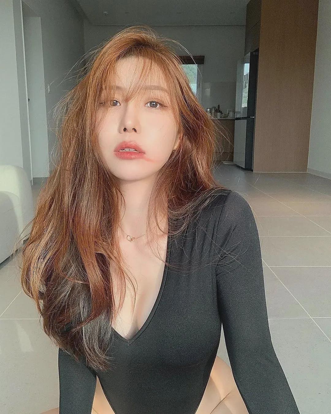 【美女】蜂腰翘臀、马甲线、大长腿…这是你心目中的“理想女友身材”吗?(组图) - 1
