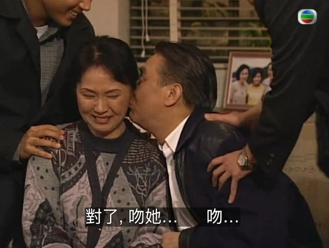 众星悼念周骢雪妮，两人演夫妻吻脸成追忆，网友呼吁重播创世纪（组图） - 6