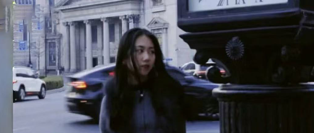 那个县城文科女，踩中张雪峰所有雷区后（组图） - 1