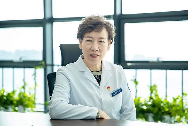 曝吉林肿瘤医院院长自杀,疑贪污20亿,知情者透露更多(组图) - 1