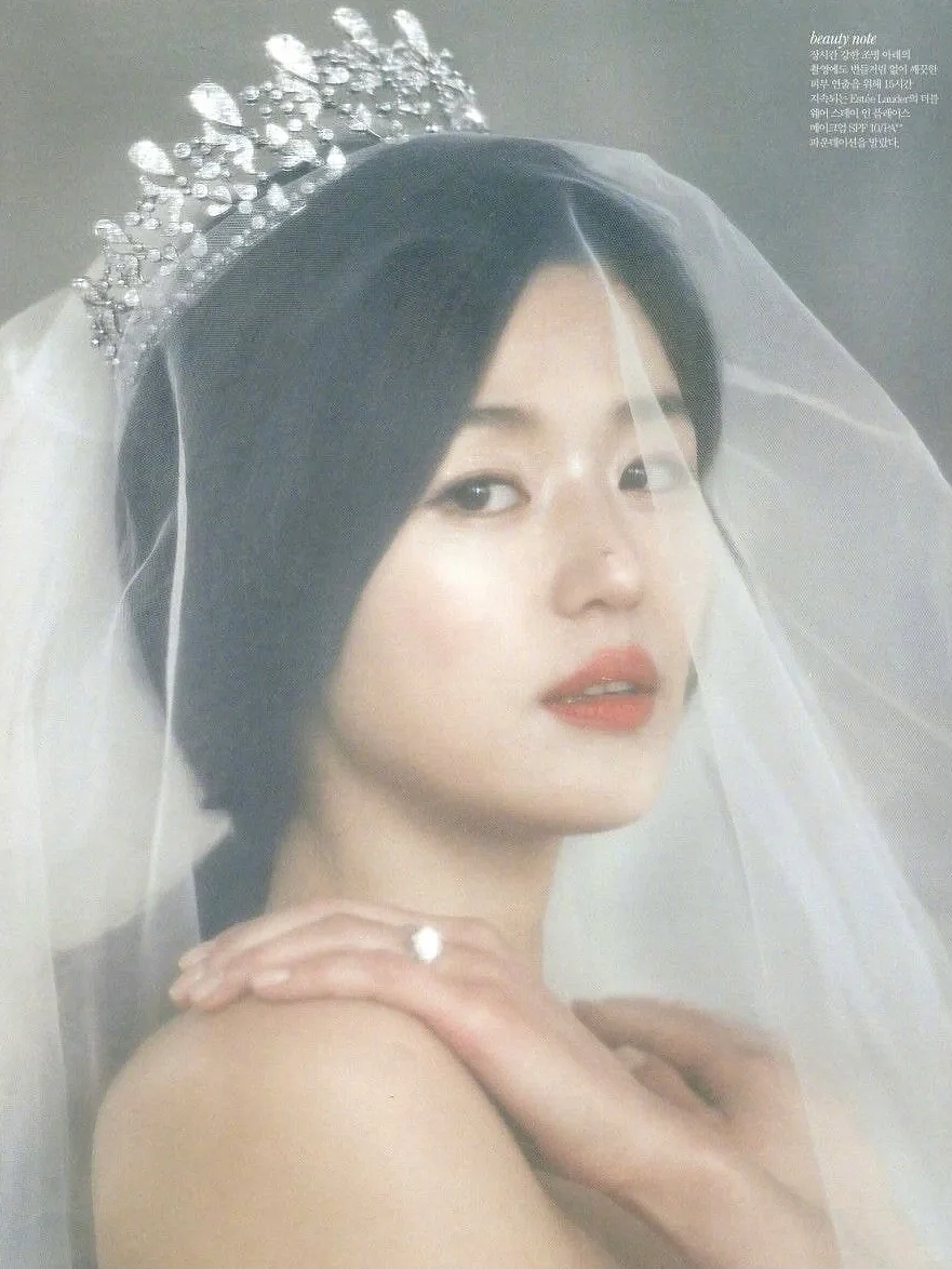 收割无数男神的韩国收视女王,彻底栽在了这个小10岁的弟弟身上(组图) - 4