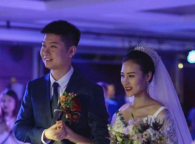 南航坠楼机长妻子发长文讲述事件经过,讨要真相!怀疑丈夫是被人推下楼(组图) - 5