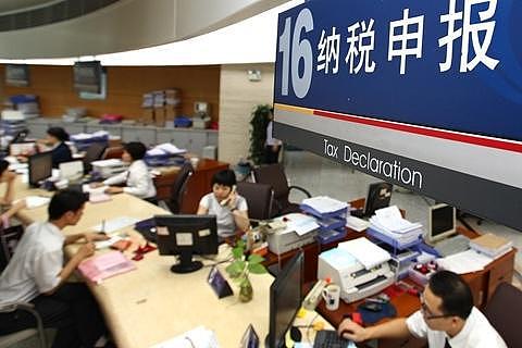 多位投资港股美股中国居民收到通知：需缴纳20%个税（组图） - 1