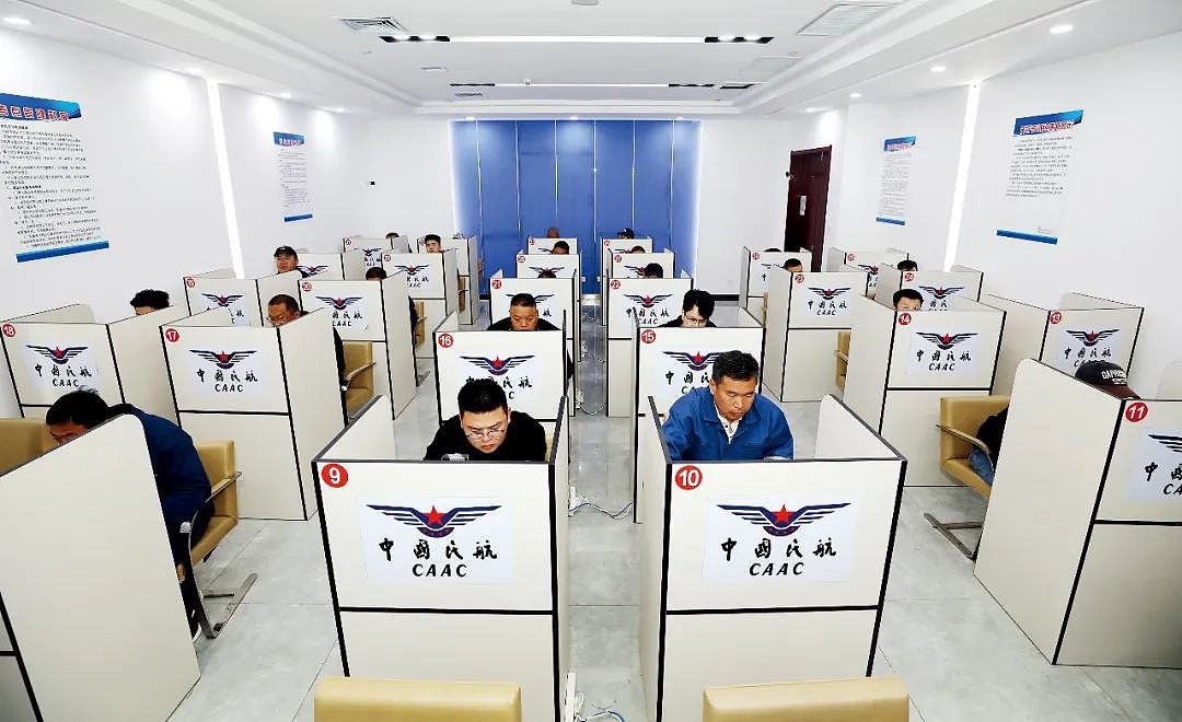 百万考证大军,毕业即失业?(组图) - 2