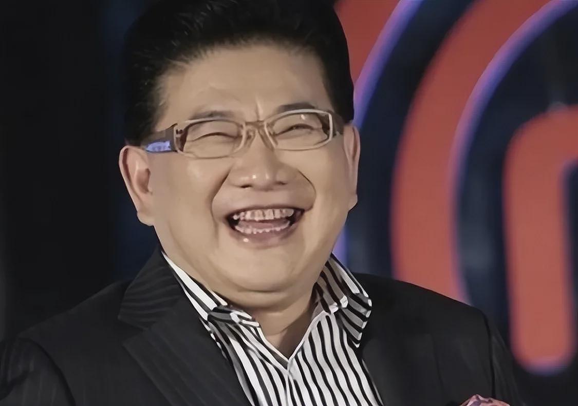 咸猪手、开黄腔！主持人曹可凡“越扒越有”，姜妍不是第一受害者（组图） - 4