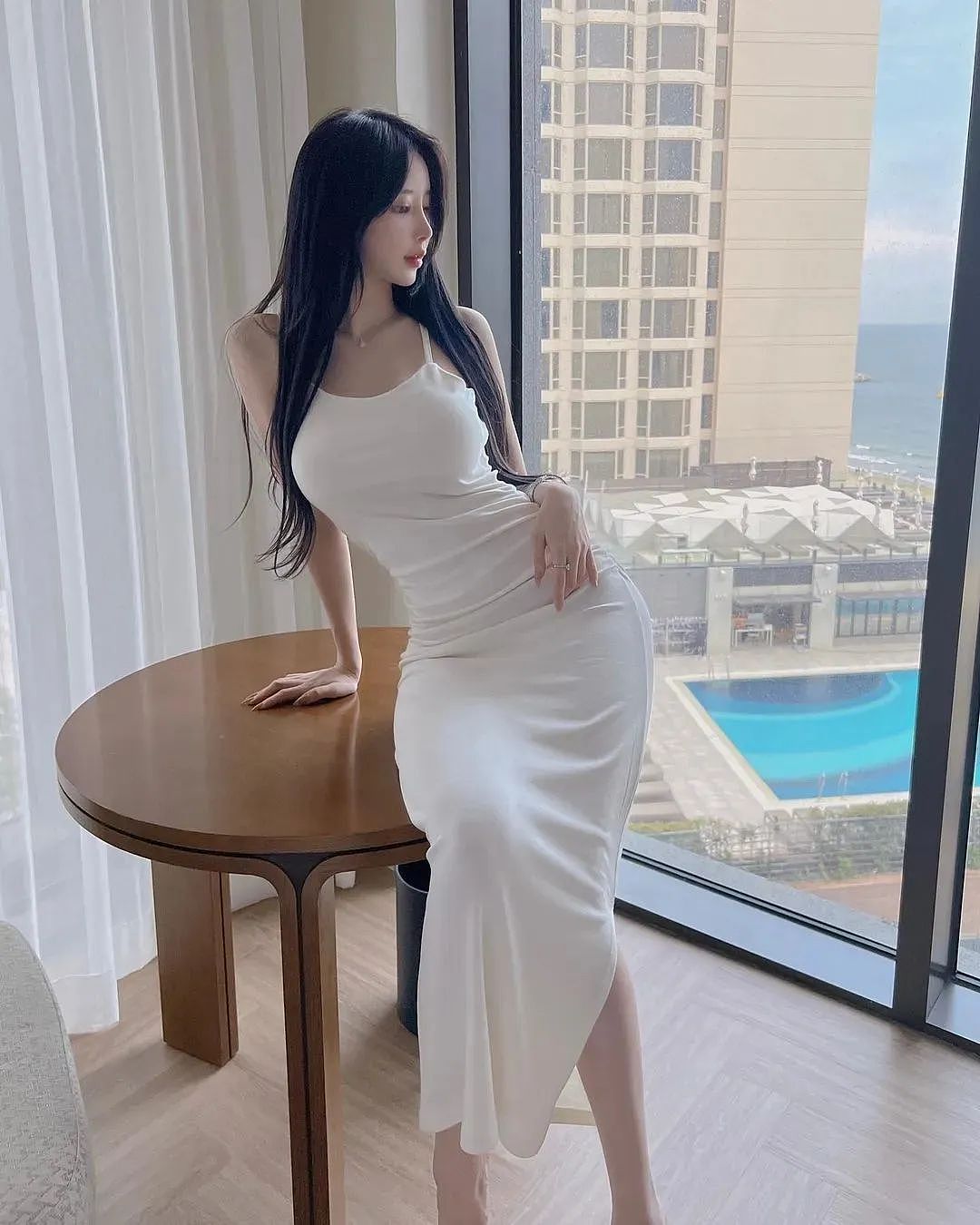 【美女】韩国的顶级网红美女！又甜又辣，极致腰臀比（组图） - 3