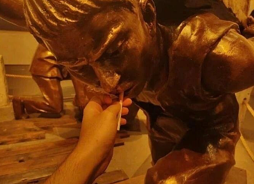 【爆笑】爱马仕出了个550的新品?被网友吐槽上热搜?网友夺笋:我唯一买的起的爱马仕!(组图) - 56
