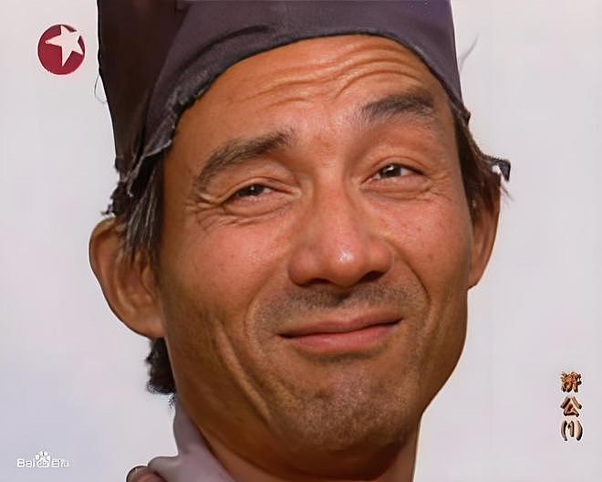 游本昌宣誓入党，92岁近况曝光：坐轮椅、人暴瘦，身体状况引热议（组图） - 16