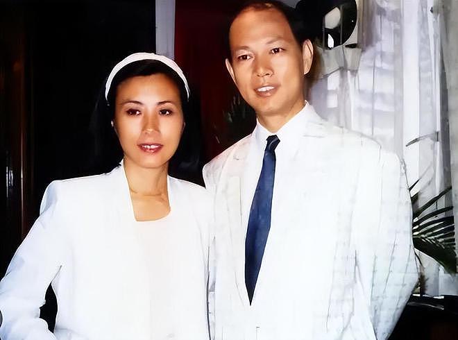 汪明荃回应罗家英4度患癌,尊重他放弃化疗,不退休将一同出国工作(组图) - 5