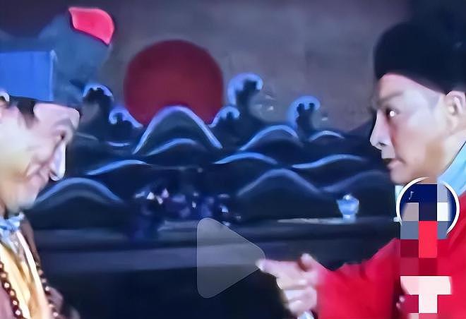 游本昌宣誓入党，92岁近况曝光：坐轮椅、人暴瘦，身体状况引热议（组图） - 12