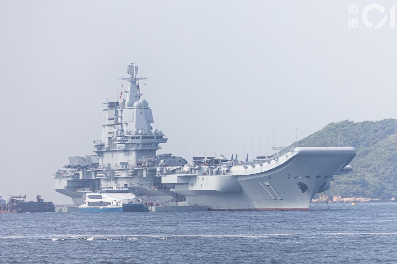 山东舰、辽宁舰首次对公众开放为何都在香港?专家解读原因(组图) - 4