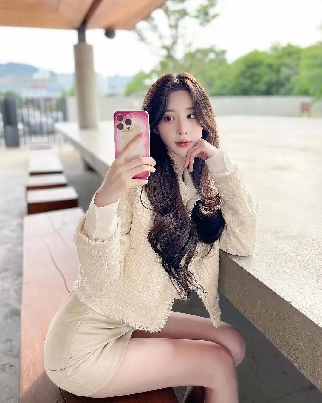 【美女】韩国的顶级网红美女！又甜又辣，极致腰臀比（组图） - 1