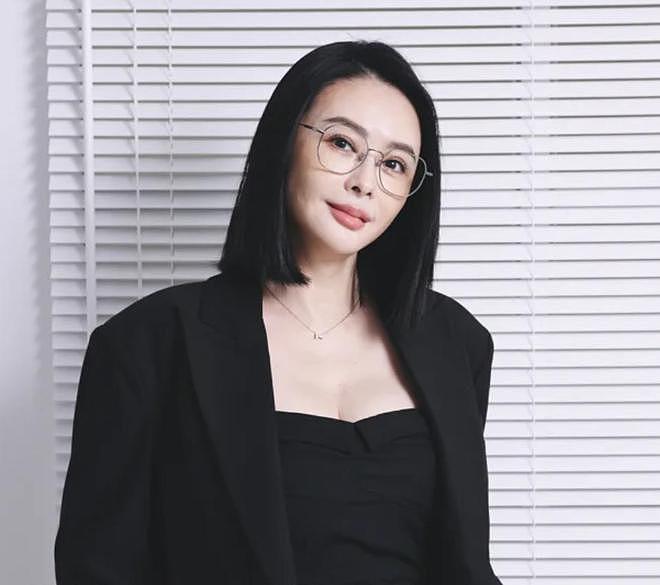 48岁萧淑慎首谈老公性侵风波，婚后流产5次：允许他乱搞但别曝光（组图） - 1
