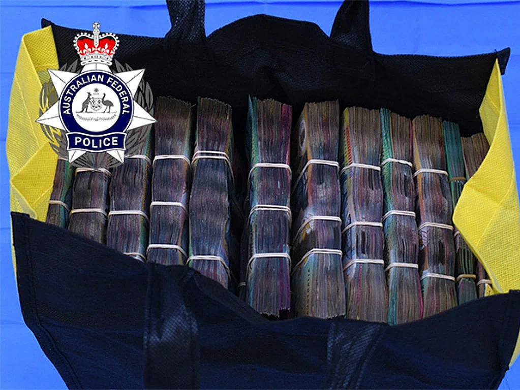 澳警方严打！男子携带$110万现金丢在机场，竟不敢认领，原因是...（组图） - 3