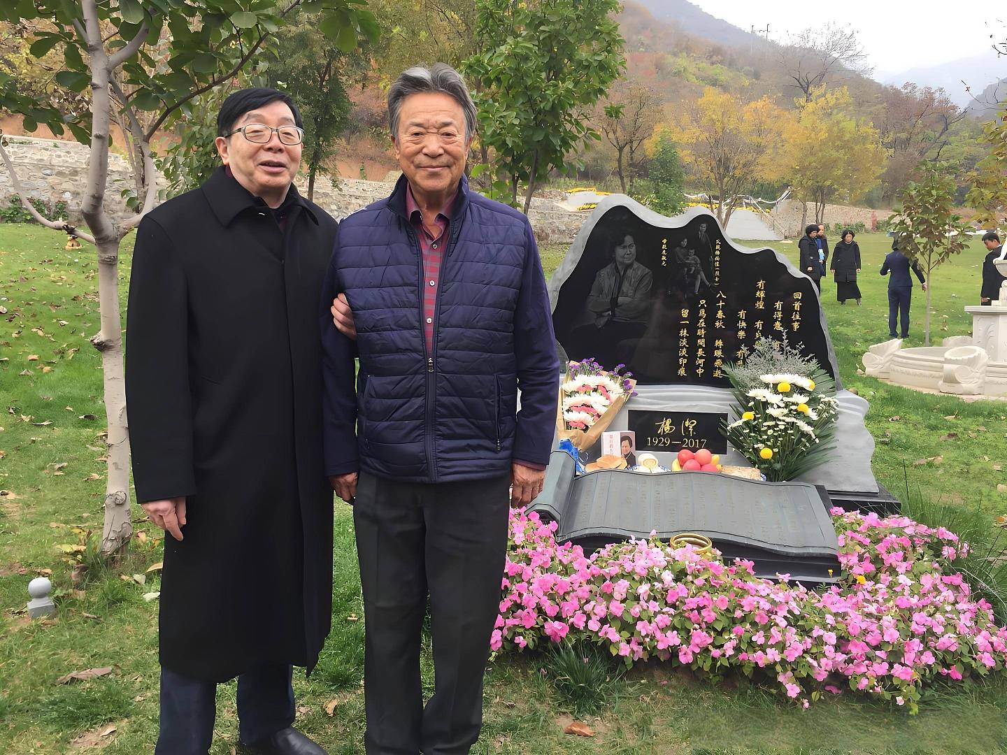 他是央视高级摄像，是名导杨洁的小丈夫，以特殊方式怀念亡妻（组图） - 30