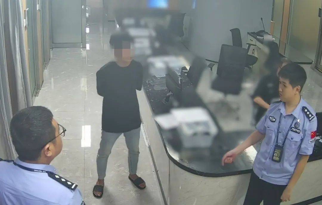 一学生中考后被骗东南亚电诈园区,被迫背诈骗话术(组图) - 4