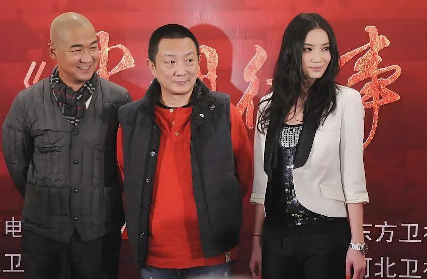 陪睡上位？被曝插足五婚大导演婚姻成“小三”，“性感欲女”宋佳早已隐婚（组图） - 18