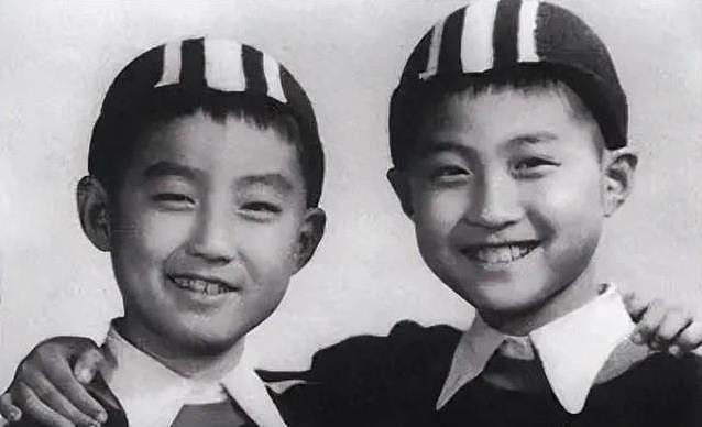 胡兵翻出幼儿园照片，寻50年前小伙伴（组图） - 2