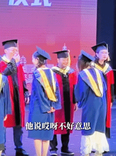 全网最能给人情绪价值的男人,大学生一刷他视频就笑到停不下(组图) - 21