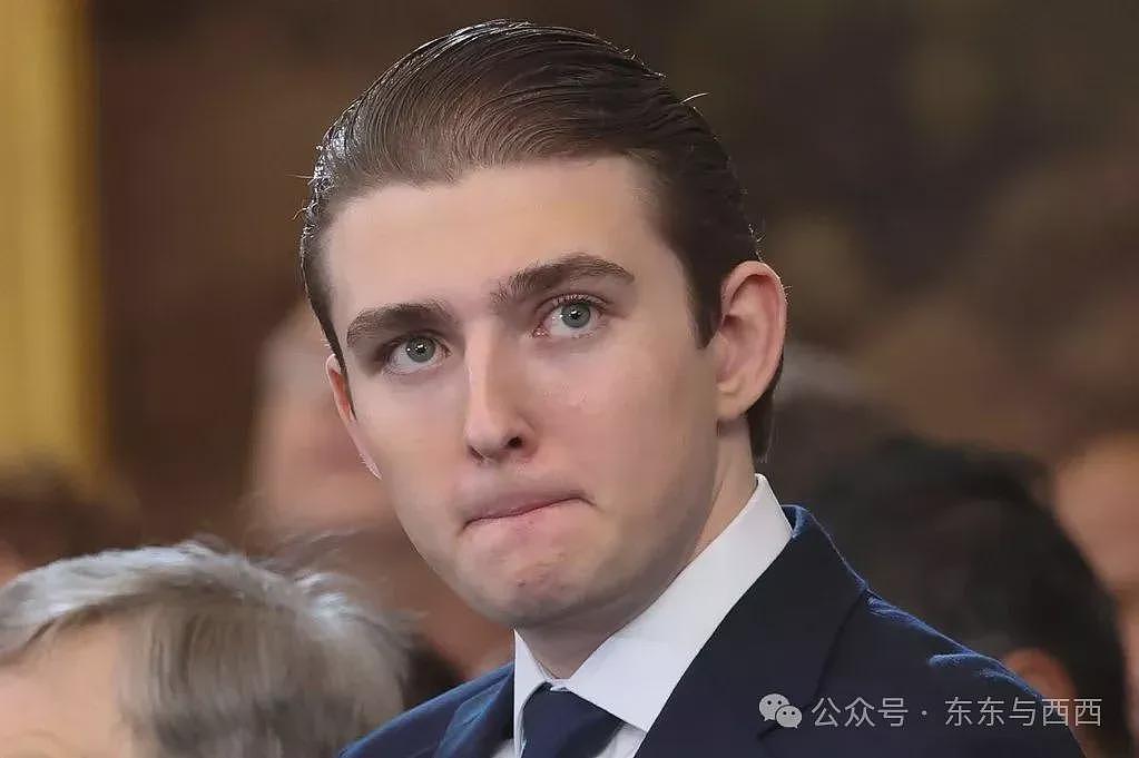巴伦从精致男孩变油腻小哥，19岁狂赚4000万美元，还找了女友……（组图） - 34