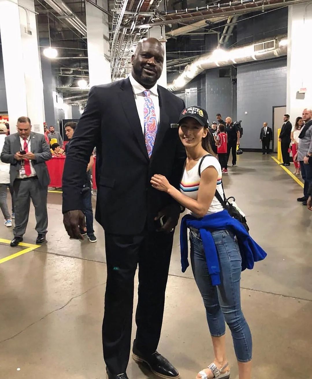 【美女】NBA球场上最有料的女记者!还让不让人专心打球了?(组图) - 21