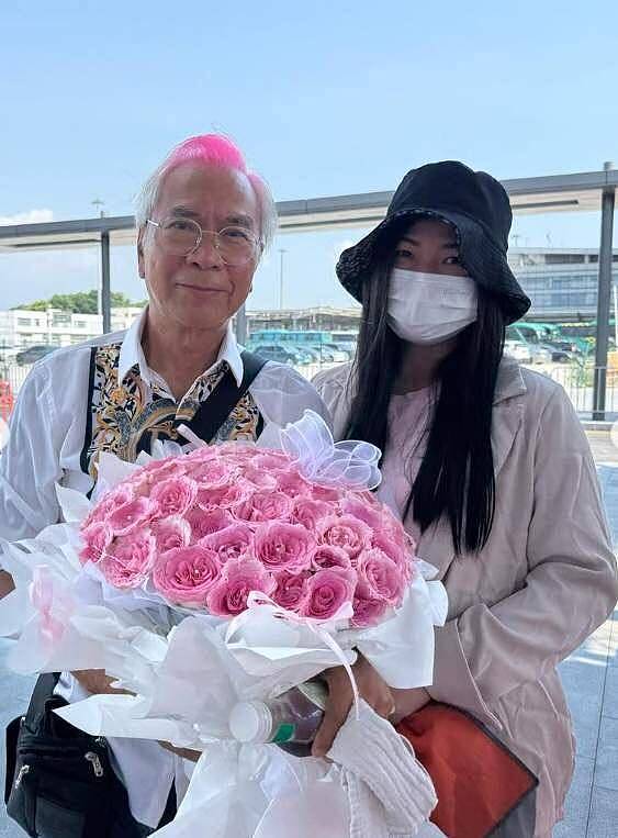 知名港星接小36岁女友出狱！二人相拥而泣（组图） - 4