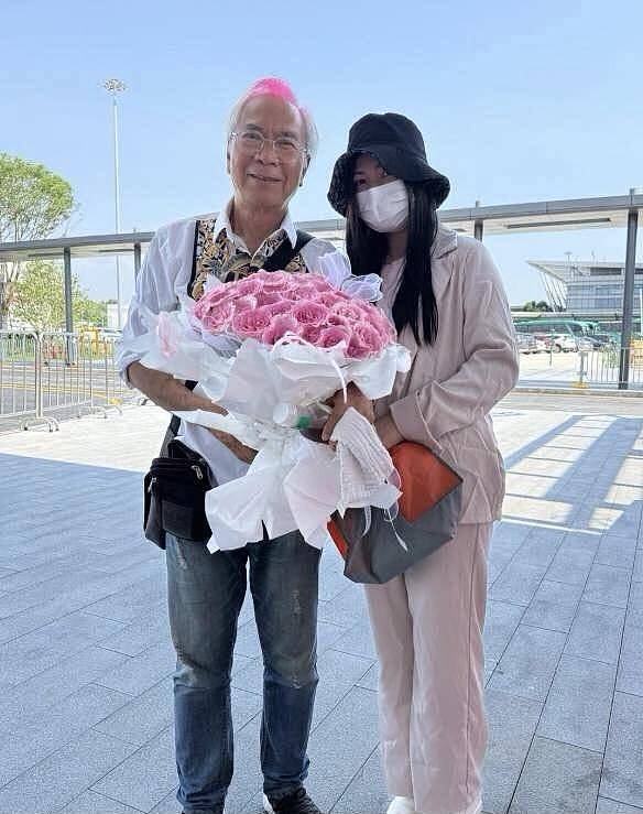 知名港星接小36岁女友出狱！二人相拥而泣（组图） - 5