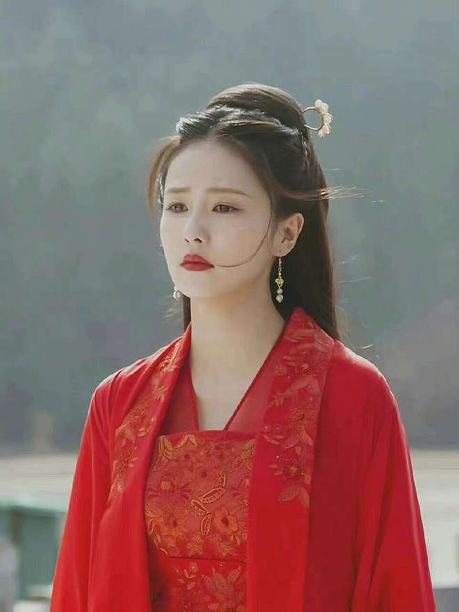 同脸不同命!一个无条件被于正力挺,一个却只能处于体寒“怪圈”(组图) - 16