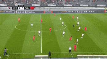 东亚杯：国足0-3韩国，交手已6连败！全场0射正，朱辰杰失误双响（组图） - 6