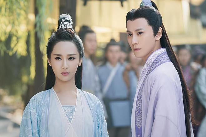 分道扬镳7年，再看杨紫与秦俊杰如今境遇，才知什么叫“顶峰相见“（组图） - 7