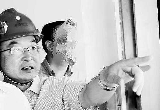 百亿市值上市公司董事疑似坠楼去世，年仅54岁（组图） - 2
