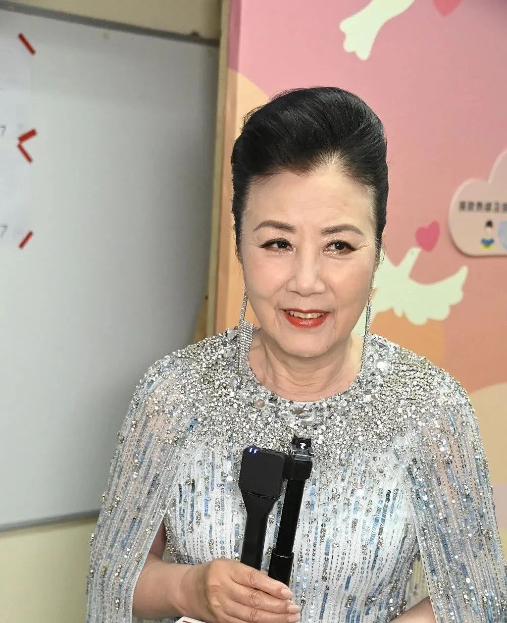 知名男演员患癌并放弃化疗!妻子:我尊重他的决定(组图) - 1