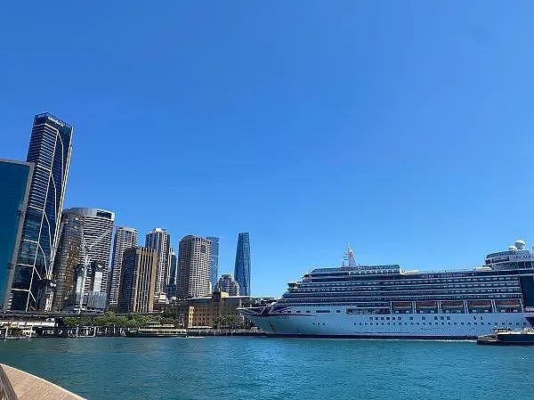 警惕针对“海归”人才的四种论调 黄金板块艳压群雄年涨幅逾五成 “黄金再次货币化”驱动估值重塑 个股表现或分化 澳商业地产显著复苏 - 8