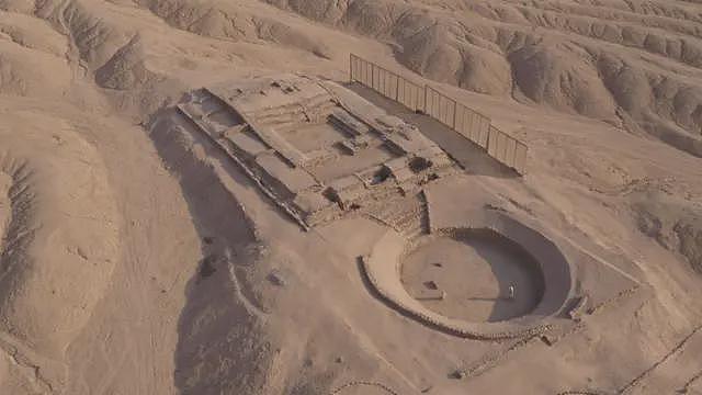考古学家发现秘鲁3500年古城市遗迹(组图) - 2