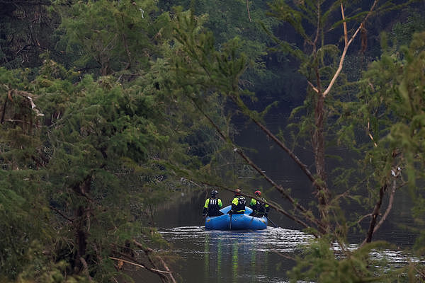 河水暴涨至600cm！德州山洪180人失踪，109死1/3为孩童（视频/组图） - 5