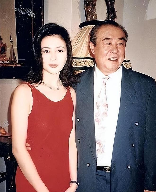 住上亿豪宅，经历5段情史，始终无儿无女，63岁的关之琳后悔了吗（组图） - 10