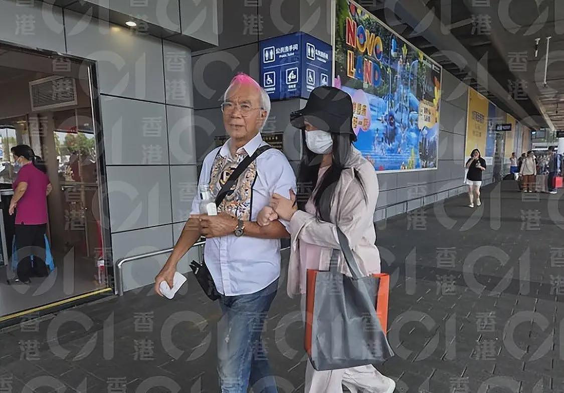 74岁港星接小女友出狱老泪纵横，女方坐牢2年吃胖了一圈（组图） - 6