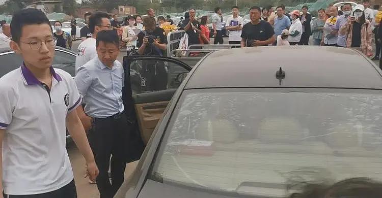 衡水少年张锡峰，“猪拱白菜”之后（组图） - 6