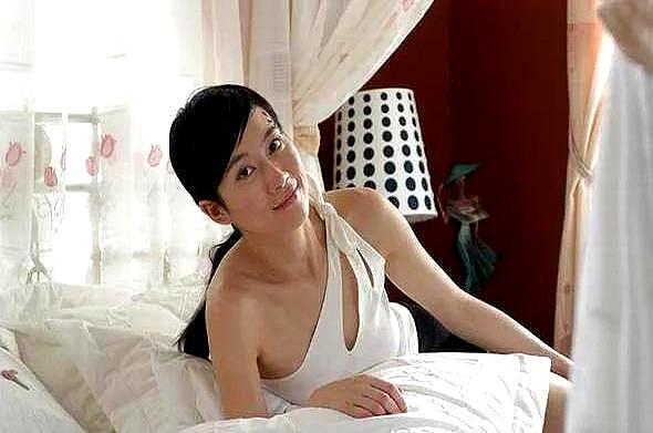 张小斐演活“恶女”:贵圈中6位“疯批中女”,一个比一个带感(组图) - 13