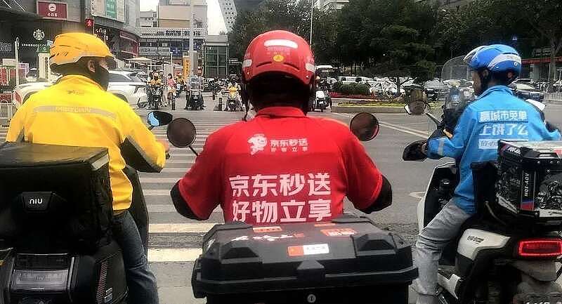 中国外卖大战彻底疯狂“一天3顿不超10元”（组图） - 1