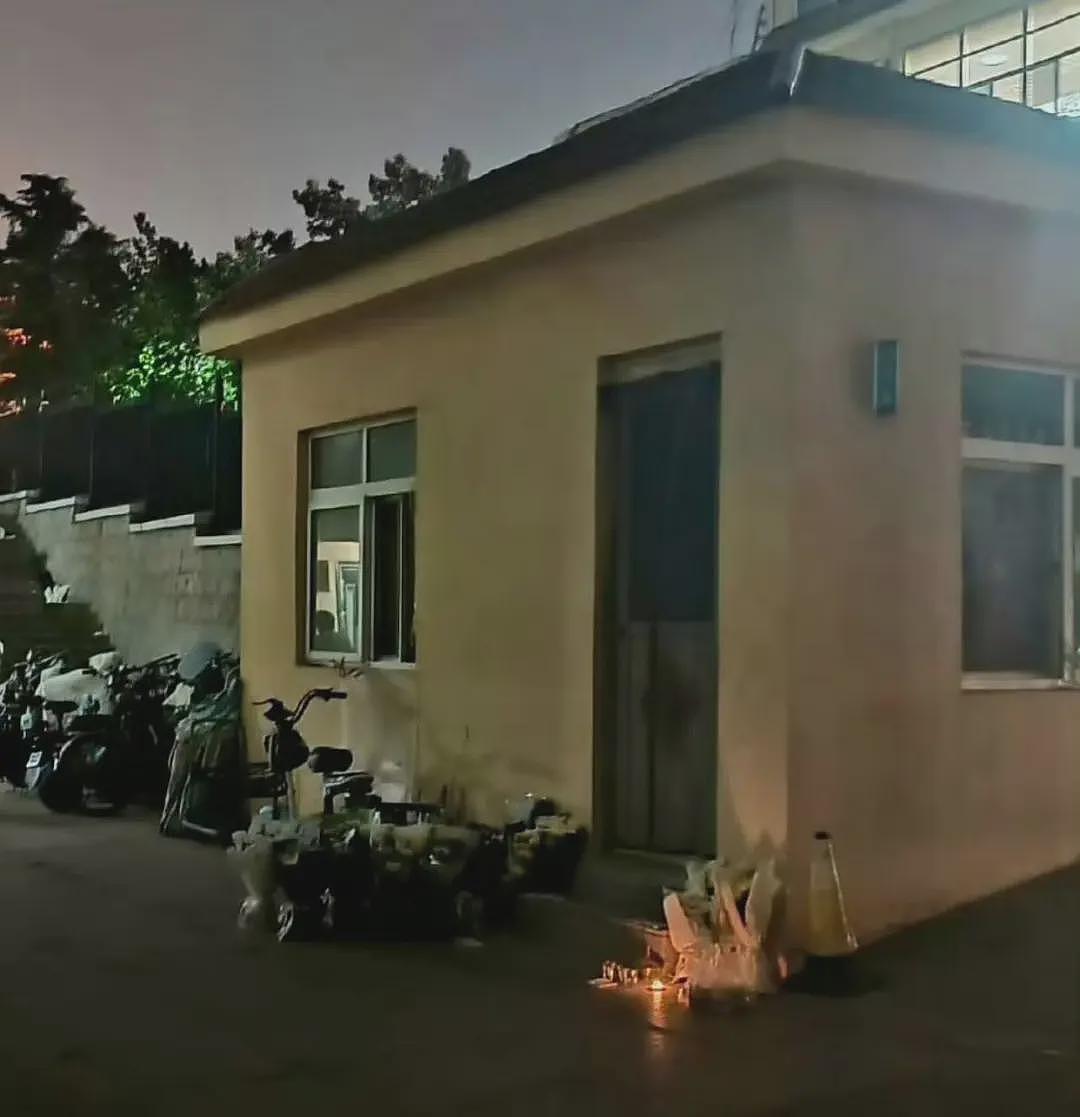 感动全校的宿管大爷猝死后,更荒诞的事情发生了(组图) - 6