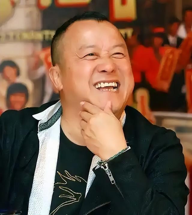 风流成性，逼良为娼？拿演技当“遮羞布”的曾志伟，该醒醒了（组图） - 1