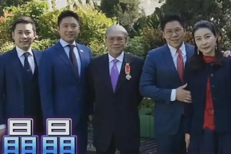 王晶怒喷李嘉诚：他在香港名声很坏，20年来不断剥削老百姓的钱（组图） - 14