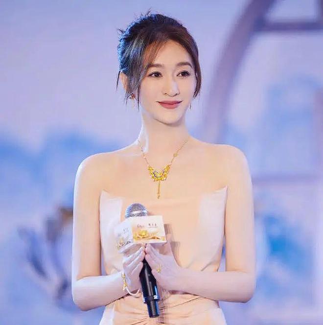 49岁李小冉爆丁克原因，一句话让向太无法反驳，现任娶她花了5亿（组图） - 4