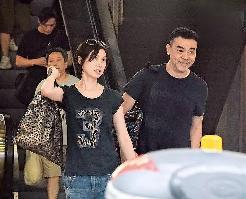 宣萱首夺新加坡视后，与刘青云30年前曾传不和，颁奖礼两人互动成焦点（组图） - 5