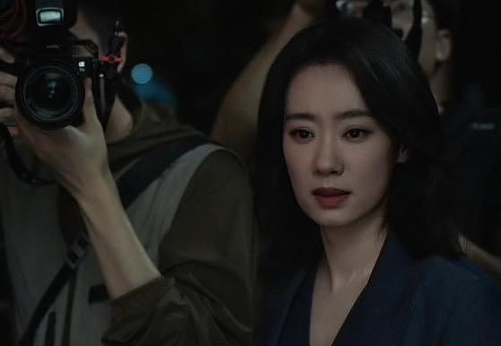 张小斐演活“恶女”:贵圈中6位“疯批中女”,一个比一个带感(组图) - 7