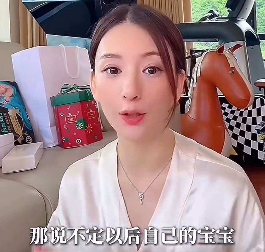郭富城第三胎是男孩！方媛三胎孕肚照片曝光，天王后继有人了（组图） - 9