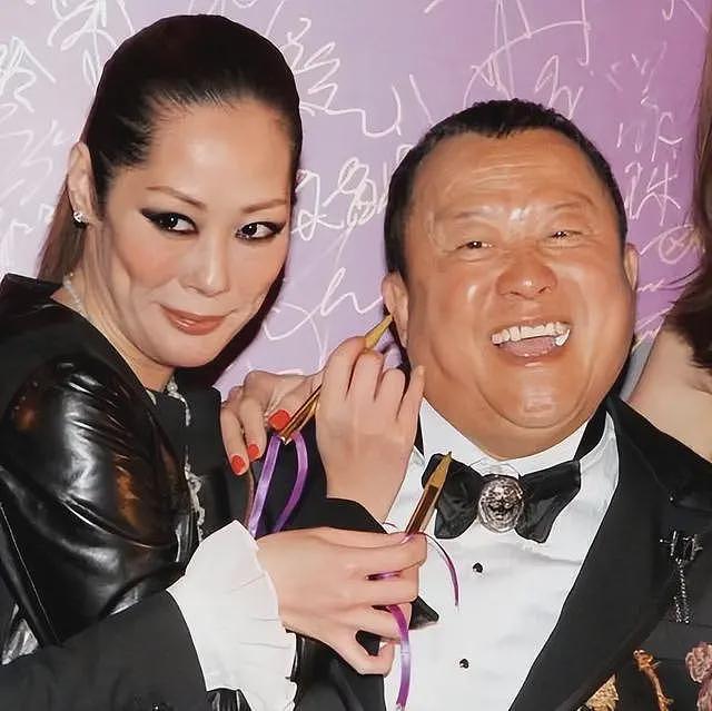 风流成性，逼良为娼？拿演技当“遮羞布”的曾志伟，该醒醒了（组图） - 16