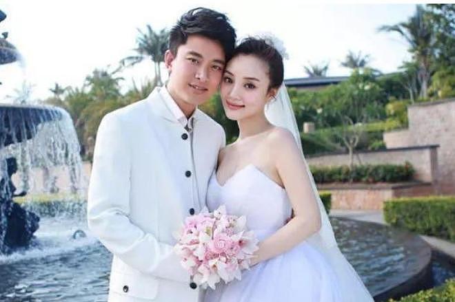 李小璐二胎风波升级!蛛丝马迹被扒,和贾乃亮复婚传闻才真相大白(组图) - 23