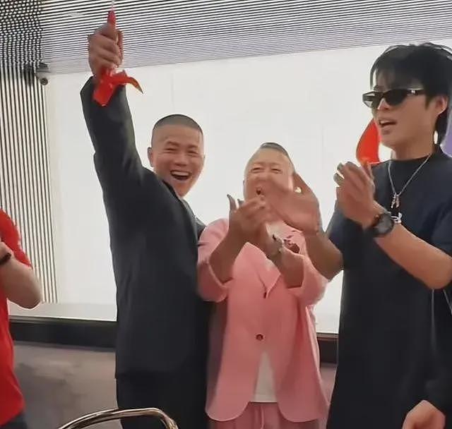 风流成性，逼良为娼？拿演技当“遮羞布”的曾志伟，该醒醒了（组图） - 37